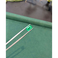 2.03 Ct. Emerald from Colombia Life Style