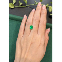 2.03 Ct. Emerald from Colombia Life Style