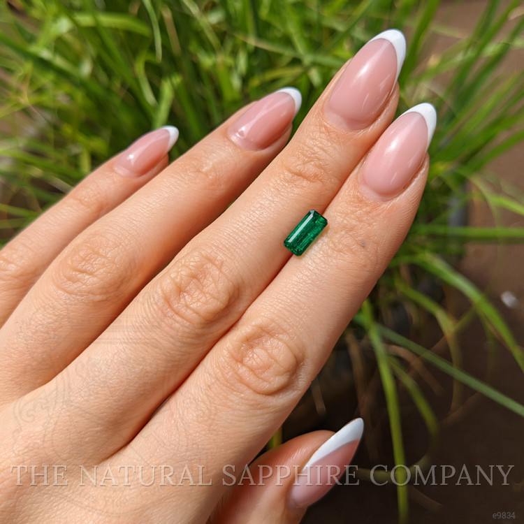 1.28 Ct. Emerald from Colombia - Muzo