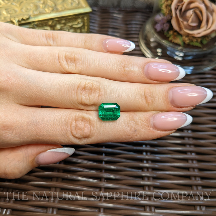 5.54 Ct. Emerald from Colombia - Muzo