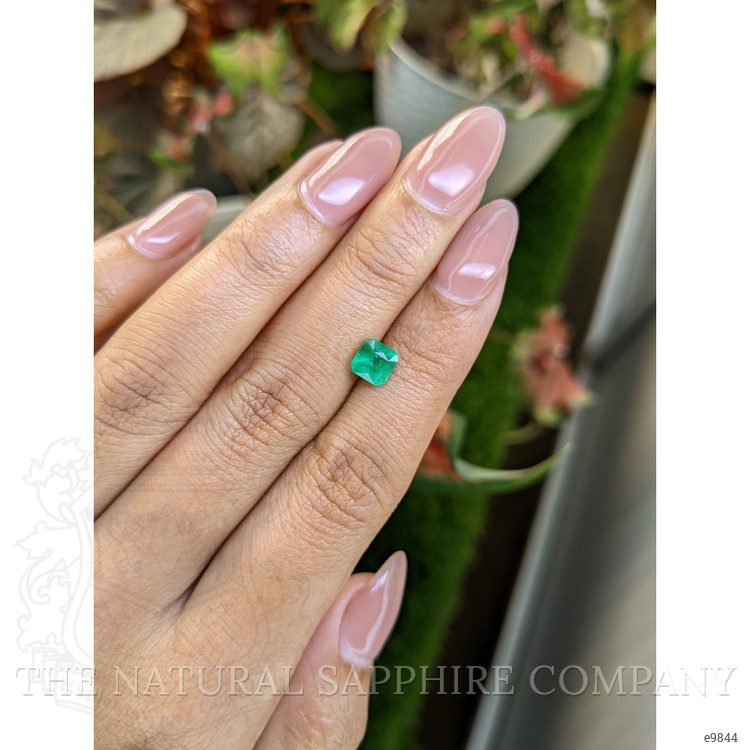 0.91 Ct. Emerald from Colombia