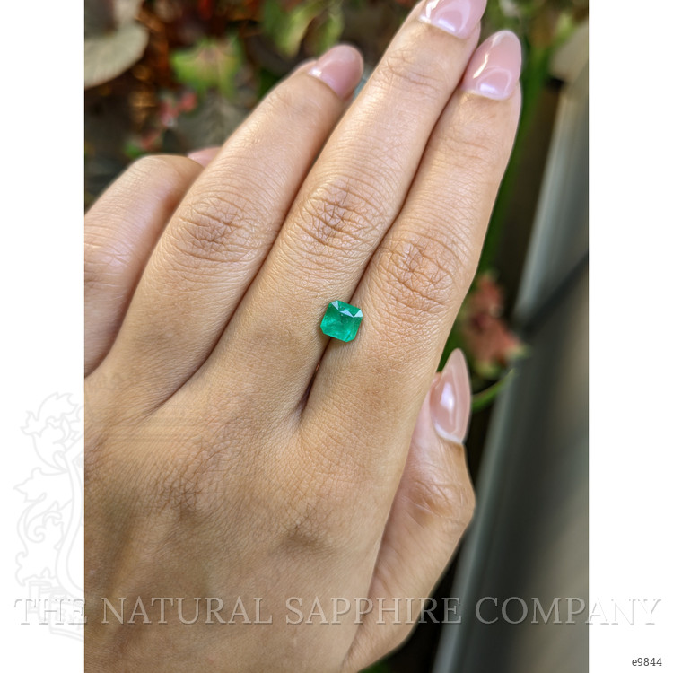 0.91 Ct. Emerald from Colombia