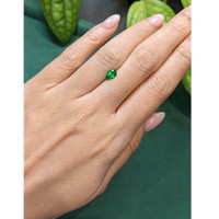 0.51 Ct. Emerald from Russia Life Style