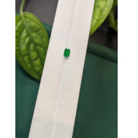 0.45 Ct. Emerald from Russia Life Style