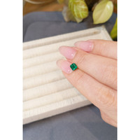 0.71 Ct. Emerald from Russia Life Style