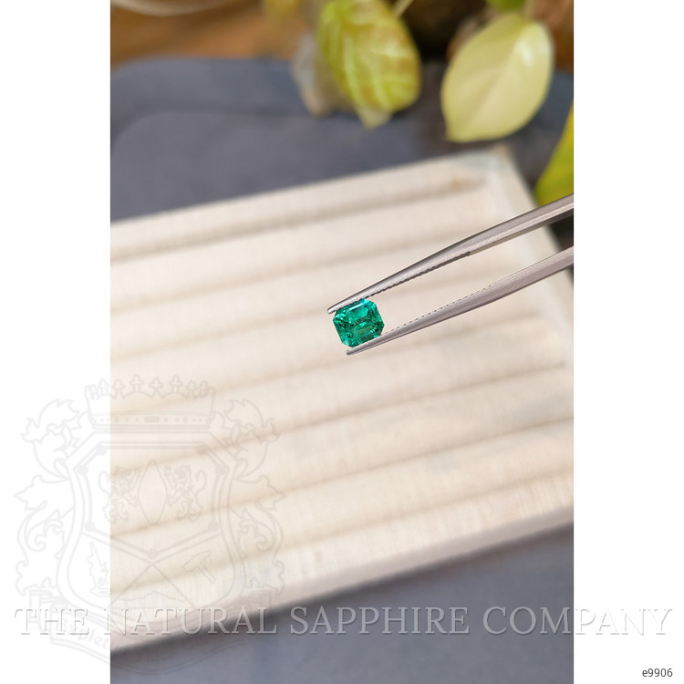 0.96 Ct. Emerald from Russia