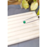 0.46 Ct. Emerald from Russia Life Style