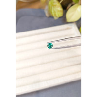 0.51 Ct. Emerald from Russia Life Style
