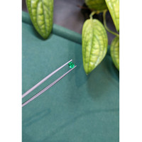 0.37 Ct. Emerald from Russia Life Style