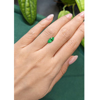 0.80 Ct. Emerald from Russia Life Style