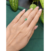 0.82 Ct. Emerald from Russia Life Style