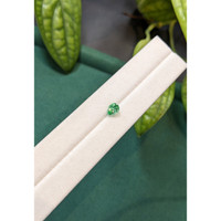 0.80 Ct. Emerald from Russia Life Style