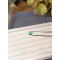 0.30 Ct. Emerald from Russia Life Style