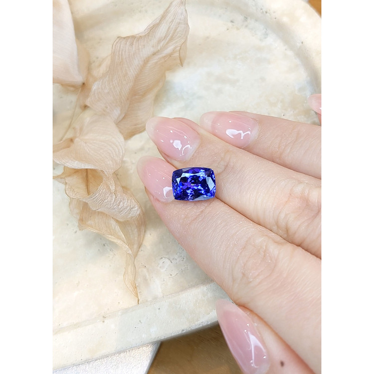 5.25 Ct. Tanzanite from Tanzania