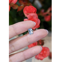 1.09 Ct. Aquamarine from Mozambique Life Style