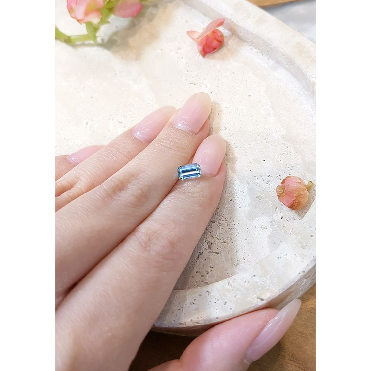 0.89 Ct. Aquamarine from Mozambique