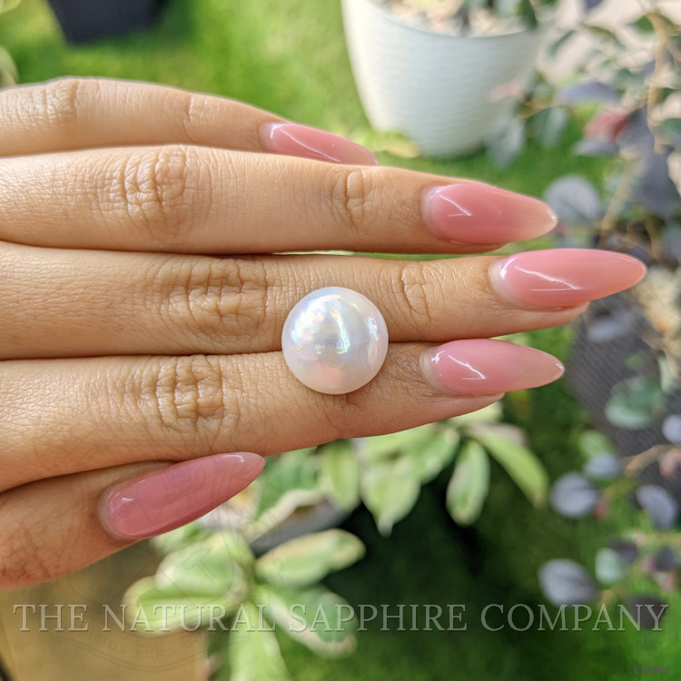 8.26 Ct. Silver Edison Pearl from China