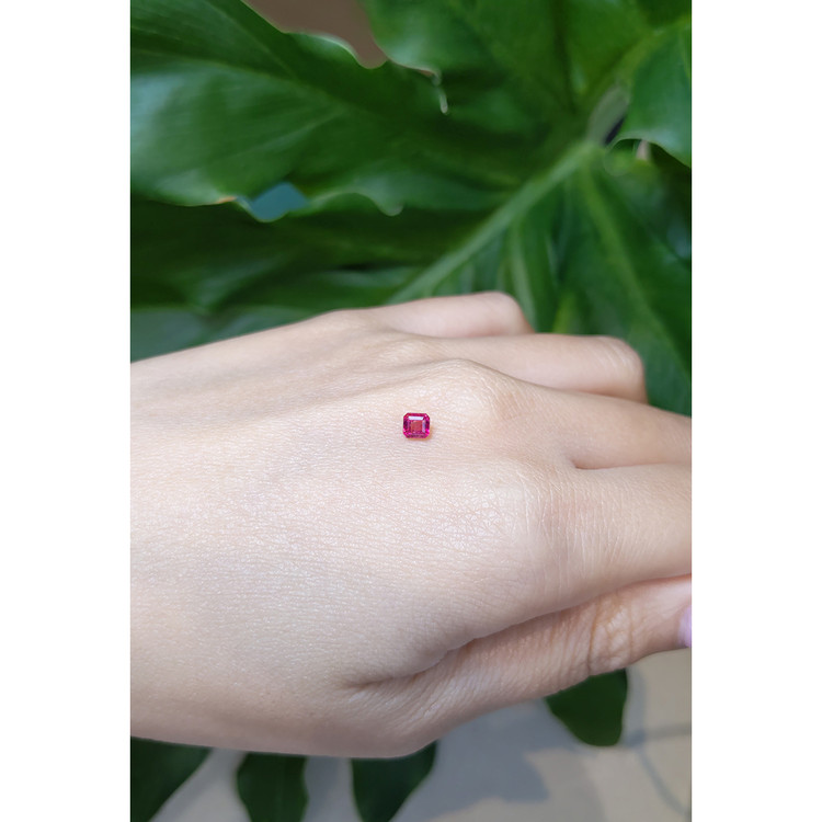 0.28 Ct. Red Beryl from Mexico