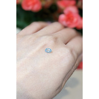 0.45 Ct. Aquamarine from Mozambique Life Style