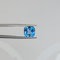 5.66 Ct. Topaz from Ceylon (Sri Lanka) Life Style