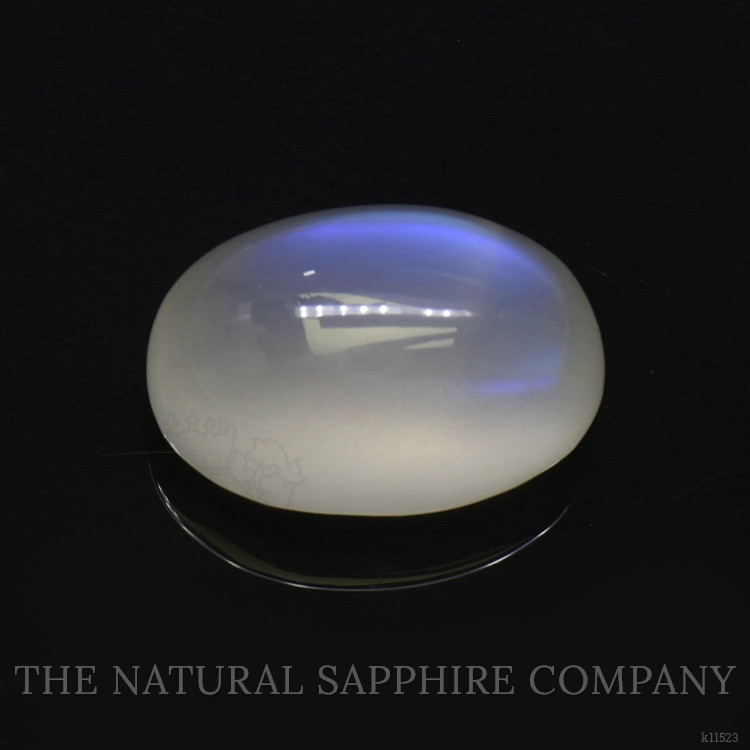 8.88 Ct. Cabochon Moonstone from Ceylon (Sri Lanka)