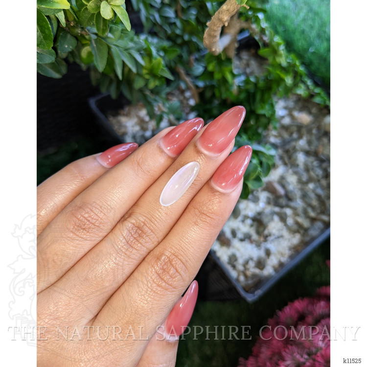 5.03 Ct. Cabochon Moonstone from Ceylon (Sri Lanka)