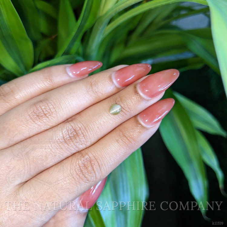 0.85 Ct. Cabochon Chrysoberyl from Ceylon (Sri Lanka)