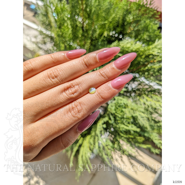 0.85 Ct. Cabochon Chrysoberyl from Ceylon (Sri Lanka)