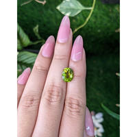 2.61 Ct. Peridot from Pakistan Life Style