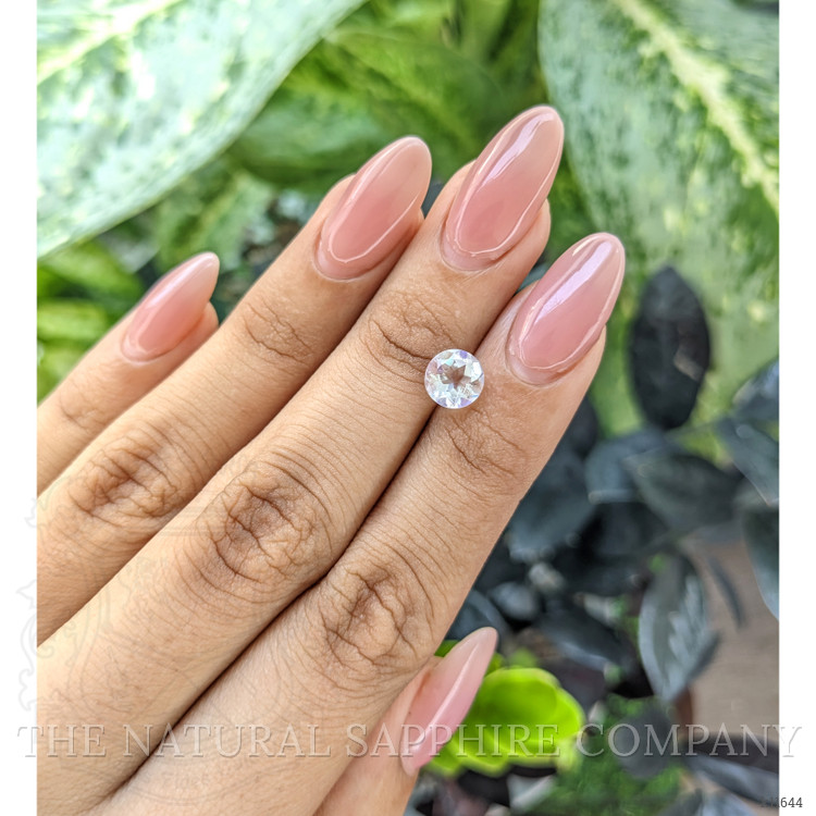 1.35 Ct. Moonstone from Ceylon (Sri Lanka)