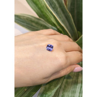 2.57 Ct. Tanzanite from Tanzania Life Style