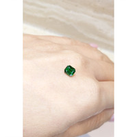 0.96 Ct. Tsavorite Garnet from Tanzania Life Style