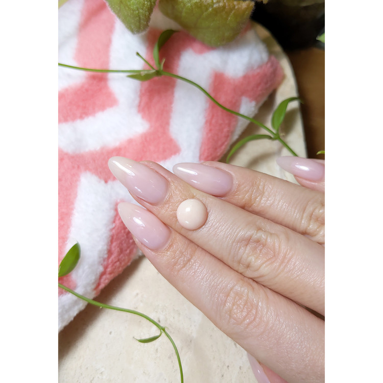 2.70 Ct. Cabochon Coral from Italy