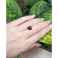 2.49 Ct. Spinel from Burma (Myanmar) Life Style