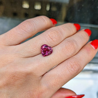 3.56 Ct. Spinel from Ceylon (Sri Lanka) Life Style