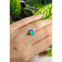 1.45 Ct. Boulder Opal from Australia Life Style