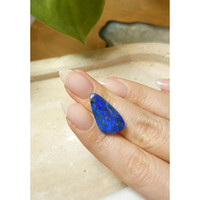 8.50 Ct. Boulder Opal from Australia Life Style