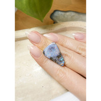 19.52 Ct. Boulder Opal from Australia Life Style