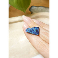 8.78 Ct. Cabochon Boulder Opal from Australia Life Style