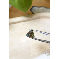 3.25 Ct. Boulder Opal from Australia Life Style