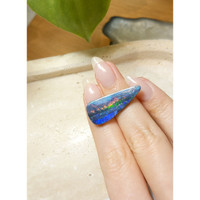 14.07 Ct. Boulder Opal from Australia Life Style