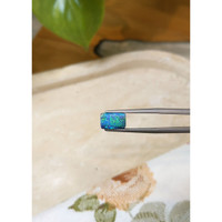 1.81 Ct. Boulder Opal from Australia Life Style