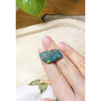 18.08 Ct. Boulder Opal from Australia Life Style