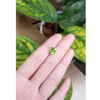 2.88 Ct. Peridot from Afghanistan Life Style
