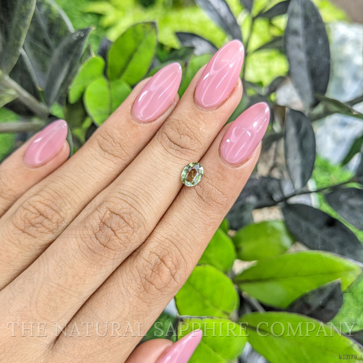 1.00 Ct. Alexandrite from Ceylon (Sri Lanka)