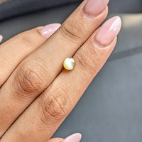 1.62 Ct. Cabochon Chrysoberyl from Ceylon (Sri Lanka) Life Style