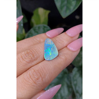 2.91 Ct. Semi-Black Opal from Australia Life Style