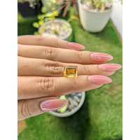 4.58 Ct. Citrine from Brazil Life Style
