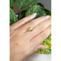 5.07 Ct. Cabochon Chrysoberyl from Ceylon (Sri Lanka) Life Style