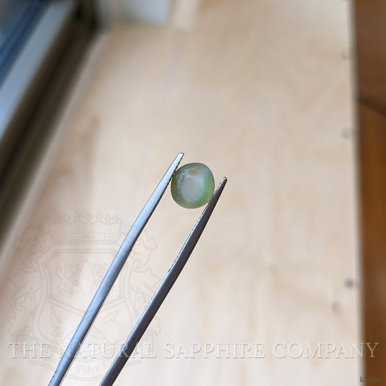5.07 Ct. Green Cabochon Chrysoberyl from Ceylon (Sri Lanka)